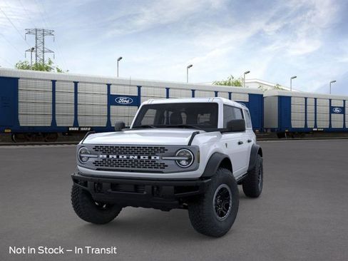 New 2026 Ford Bronco Badlands image 4