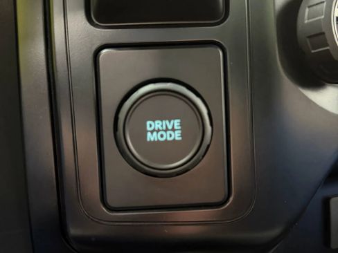 Used 2023 Ford F150 XL w/ XL Chrome Appearance Package image 22