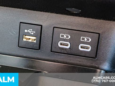 Used 2025 Toyota Camry LE image 42