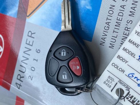 Used 2016 Toyota 4Runner Limited image 20