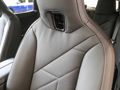 Used 2025 BMW iX xDrive50 image 25