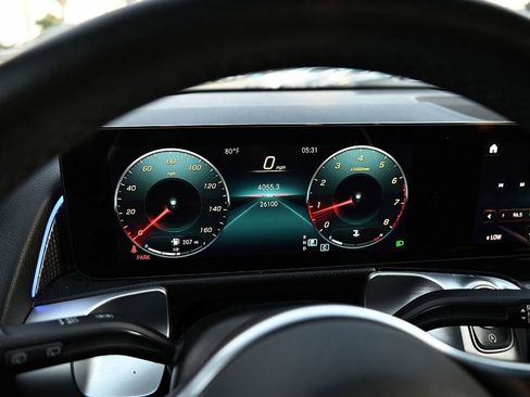 Certified 2022 Mercedes-Benz GLB 250 image 23