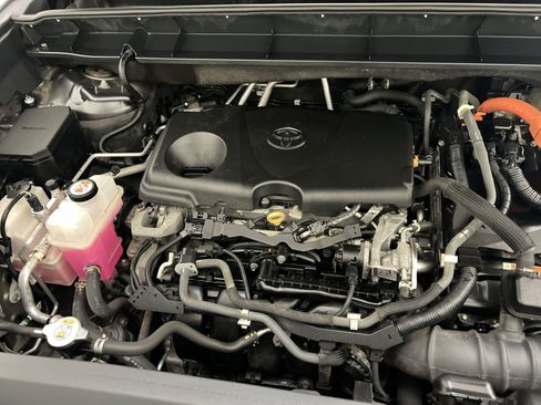 Used 2021 Toyota Highlander Platinum image 27