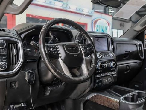 Used 2021 GMC Sierra 2500 Denali w/ Denali Ultimate Package image 5