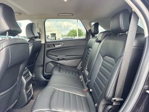 Used 2024 Ford Edge SEL AWD/4WD image 11