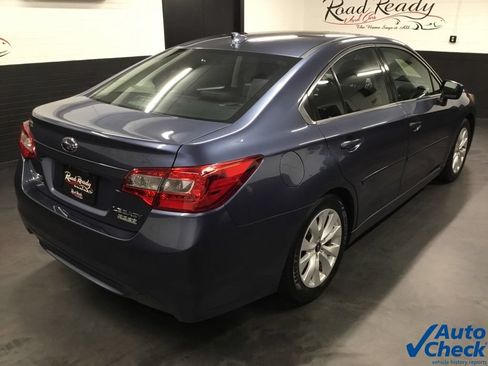 Used 2017 Subaru Legacy 2.5i Premium AWD/4WD image 11