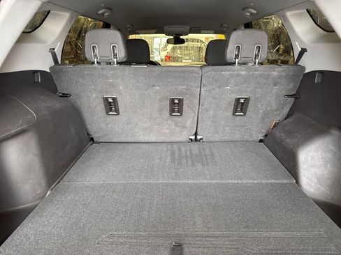 Used 2019 GMC Terrain SLE w/ Driver Convenience Package image 13