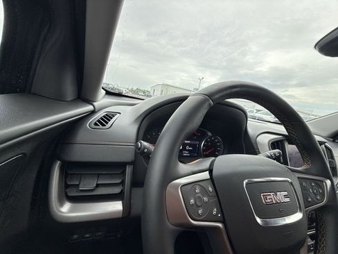 Certified 2024 GMC Terrain AT4 w/ Infotainment Package II AWD/4WD image 24