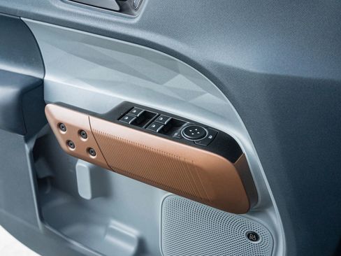 Used 2024 Ford Maverick Lariat w/ 4K Tow Package image 27