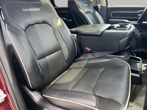 Used 2019 RAM 1500 Laramie AWD/4WD image 29