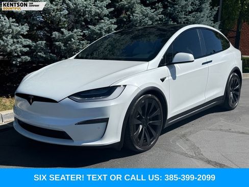 Used 2022 Tesla Model X Plaid AWD/4WD image 3