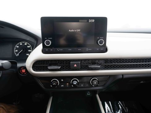 Certified 2023 Honda HR-V LX image 17