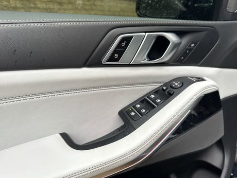 Certified 2024 BMW X5 xDrive40i w/ M Sport Package image 14