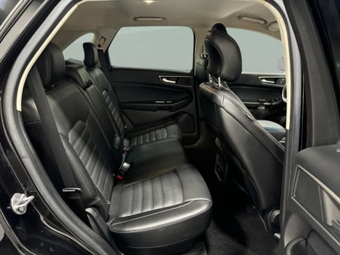 Used 2017 Ford Edge SEL w/ Equipment Group 201A image 10