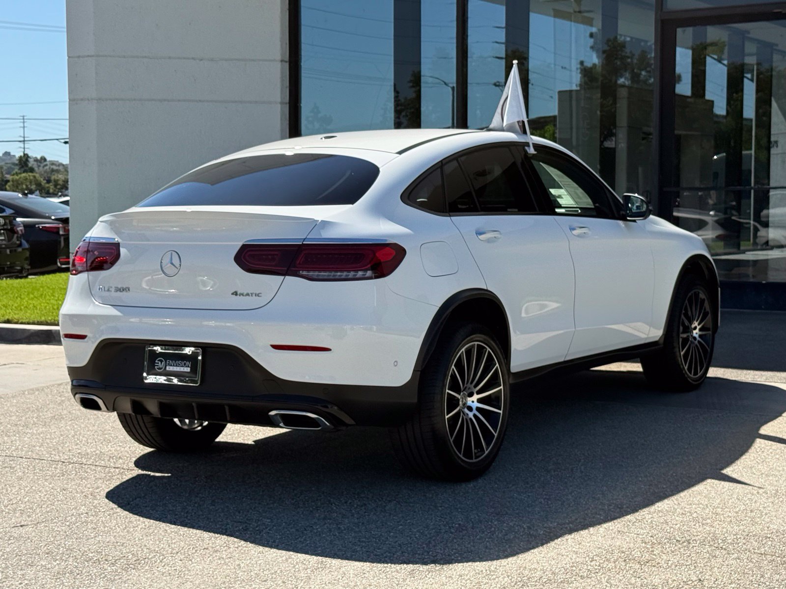 Used 2022 Mercedes-Benz GLC 300 4MATIC Coupe image 15