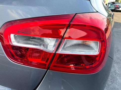 Used 2016 Mercedes-Benz GLA 250 4MATIC image 23