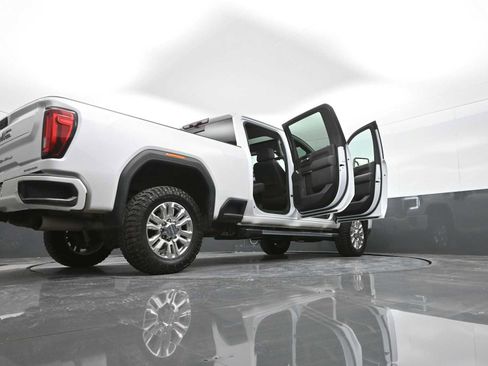 Used 2022 GMC Sierra 2500 Denali w/ Denali Ultimate Package image 30