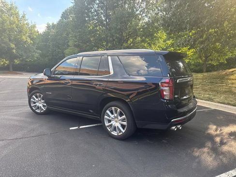 Used 2023 Chevrolet Tahoe High Country AWD/4WD image 4