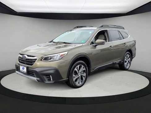 Certified 2022 Subaru Outback Limited image 4