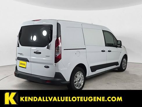 Used 2017 Ford Transit Connect XLT FWD image 5