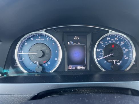 Used 2016 Toyota Camry LE FWD image 13