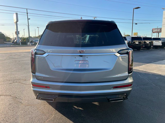 Used 2024 Cadillac XT6 Sport w/ Technology Package AWD/4WD image 4
