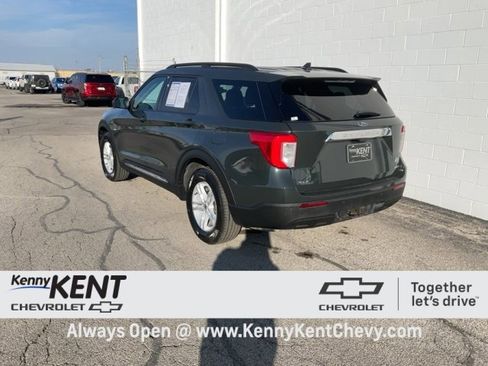 Used 2022 Ford Explorer XLT w/ Class IV Trailer Tow Package image 36