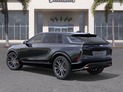 New 2026 Cadillac Lyriq V w/ Exterior Carbon Fiber Package
