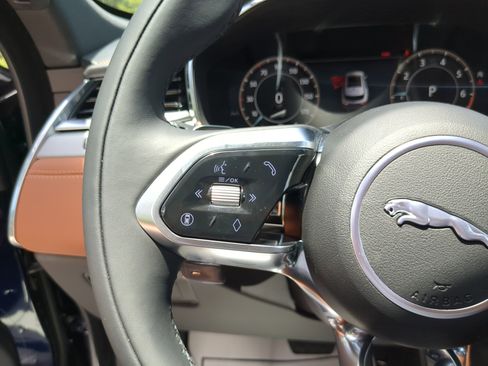 New 2026 Jaguar F-PACE R-Dynamic S image 31