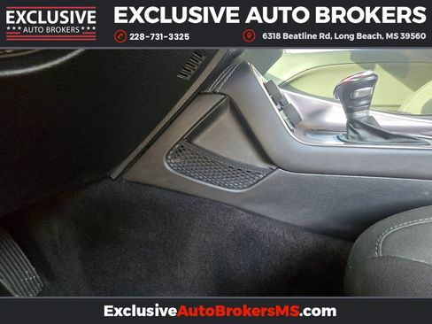 Used 2018 Dodge Challenger SXT w/ Blacktop Package image 27