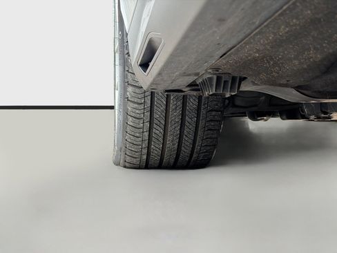 Certified 2025 BMW 530i image 45