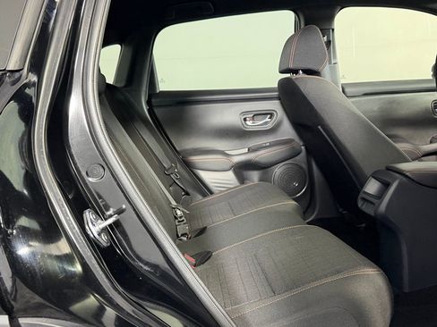 Used 2025 Honda HR-V Sport image 26