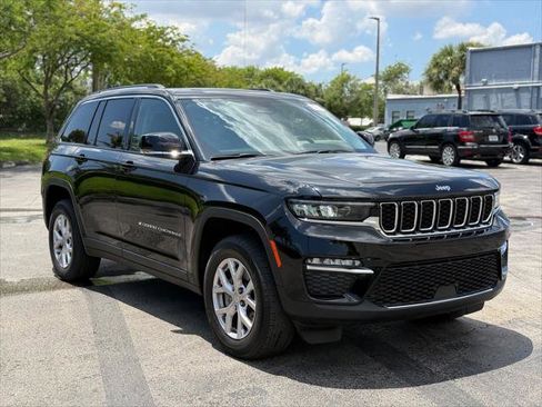 Used 2022 Jeep Grand Cherokee Limited RWD image 9