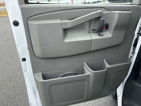 New 2025 Chevrolet Express 2500 w/ Driver Convenience Package image 9