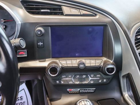 Used 2018 Chevrolet Corvette Z06 w/ Z07 Performance Package image 20