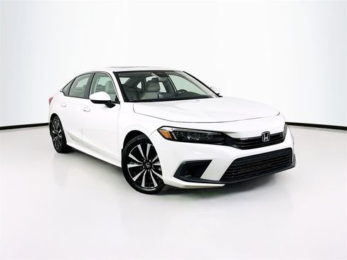 Certified 2024 Honda Civic EX image 1