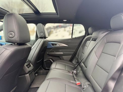 New 2026 Chevrolet Equinox EV LT image 20