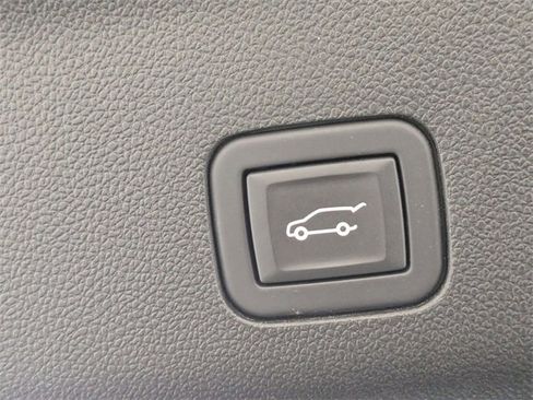 Certified 2024 Chevrolet Tahoe Premier w/ Premium Package 2 image 32