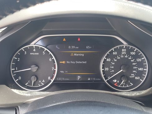 Used 2023 Nissan Murano SV AWD/4WD image 13