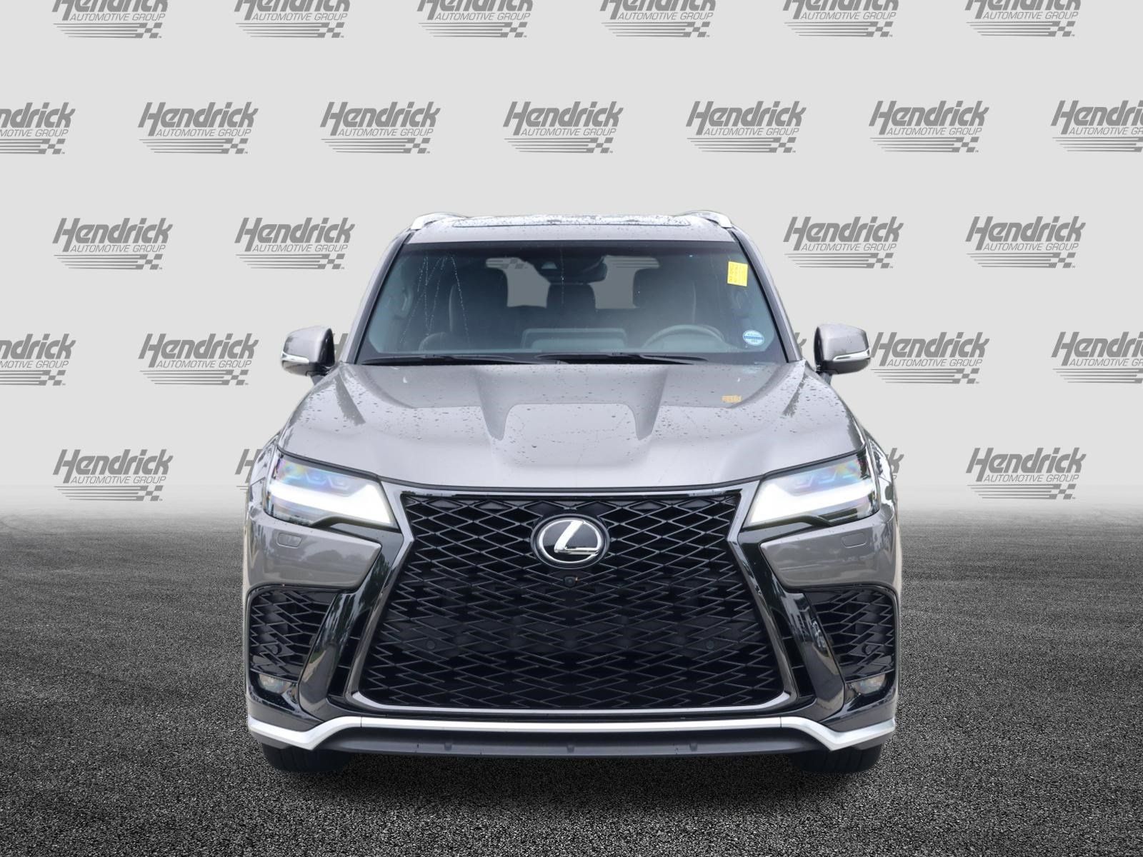 Used 2023 Lexus LX 600 F Sport w/ Accessory Package (Z1) AWD/4WD image 3