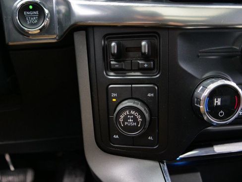 Used 2021 Ford F150 Lariat w/ Equipment Group 502A High image 26