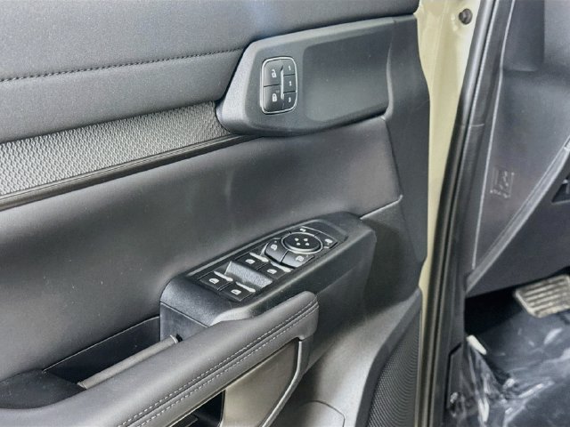 New 2026 Ford Ranger Raptor AWD/4WD image 18