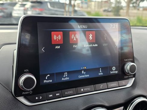 Used 2024 Nissan Sentra SV image 25