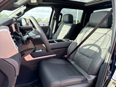 Certified 2025 Toyota Tundra Limited image 13