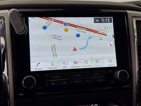 Used 2021 Nissan Titan SV w/ SV Convenience Package image 17