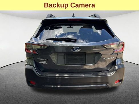 Certified 2025 Subaru Outback Premium AWD/4WD image 13