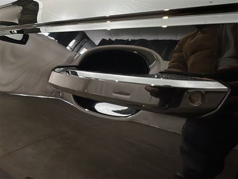 Used 2018 Audi A4 2.0T Premium Plus w/ Premium Plus Package image 5