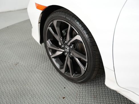 Used 2019 Honda Civic Sport image 48