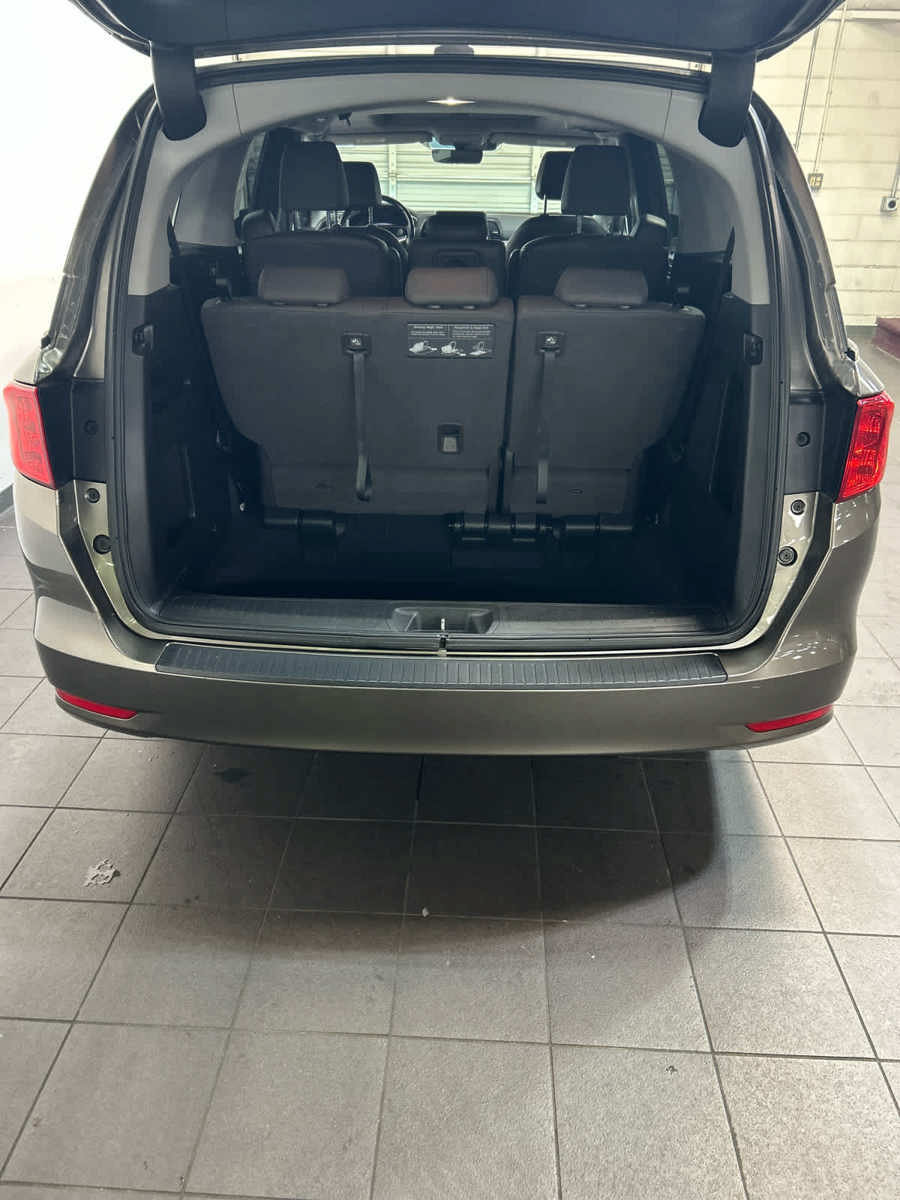 Used 2019 Honda Odyssey EX-L image 11