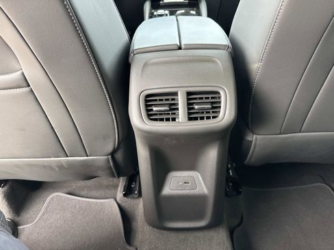 Used 2025 Buick Envision Preferred image 17